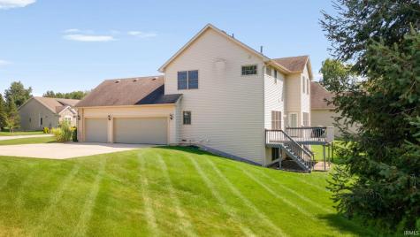 51251 Windy Willow Court South Bend IN 46628
