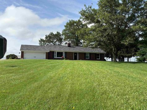 747 E Lewellen Road Salem IN 47167