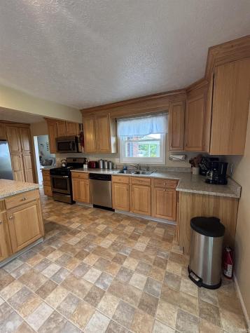 747 E Lewellen Road Salem IN 47167