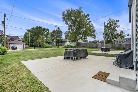 922 N Hill Street South Bend IN 46617