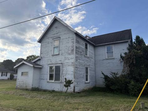 8309 W Smith Street Yorktown IN 47396