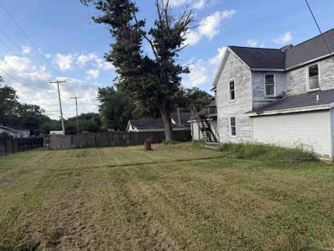 8309 W Smith Street Yorktown IN 47396