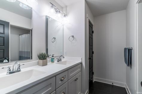 3095 Laurel Springs Drive Fort Wayne IN 46814