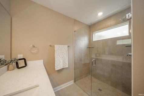 402 Luellen Way New Castle IN 47362