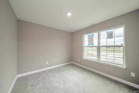 402 Luellen Way New Castle IN 47362