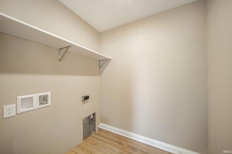 402 Luellen Way New Castle IN 47362