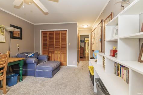 9212 W Tulip Tree Drive Muncie IN 47304