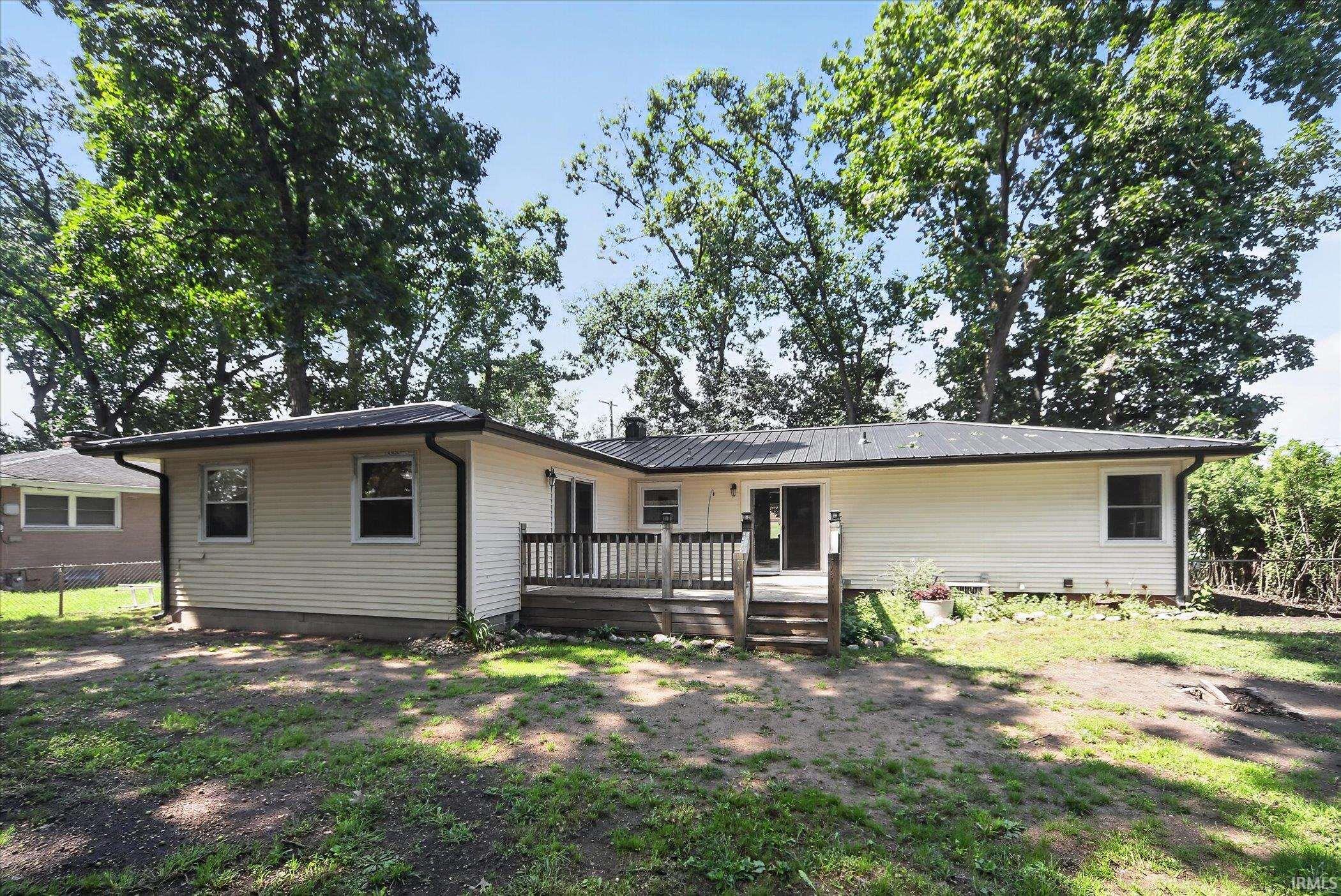 318 N Beech Road Osceola IN 46561