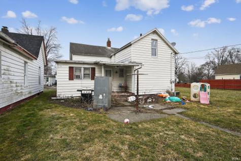824 S Pulaski Street South Bend IN 46619