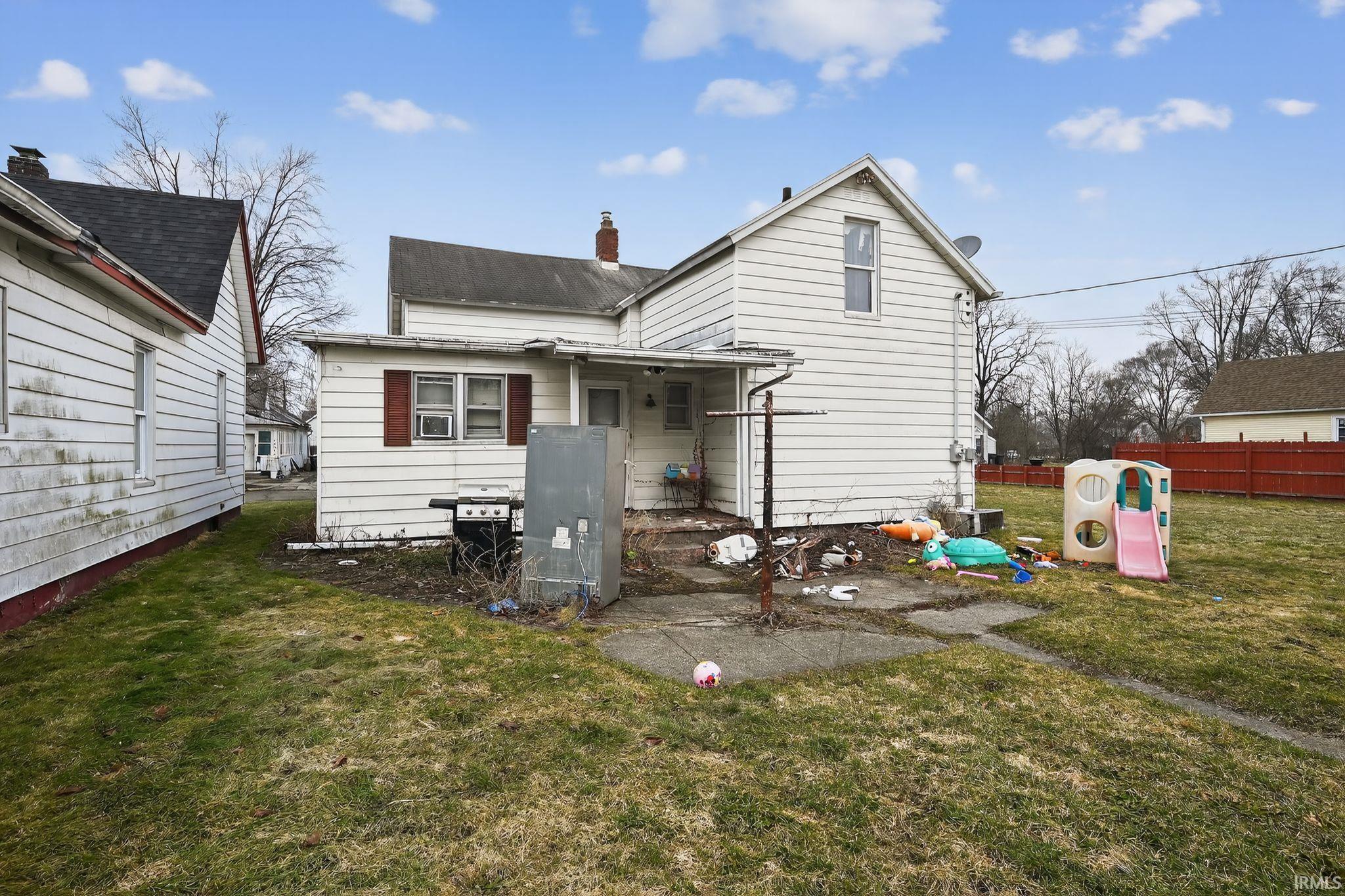 824 S Pulaski Street South Bend IN 46619