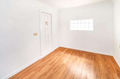 6109 Fitzgerald Road Evansville IN 47715