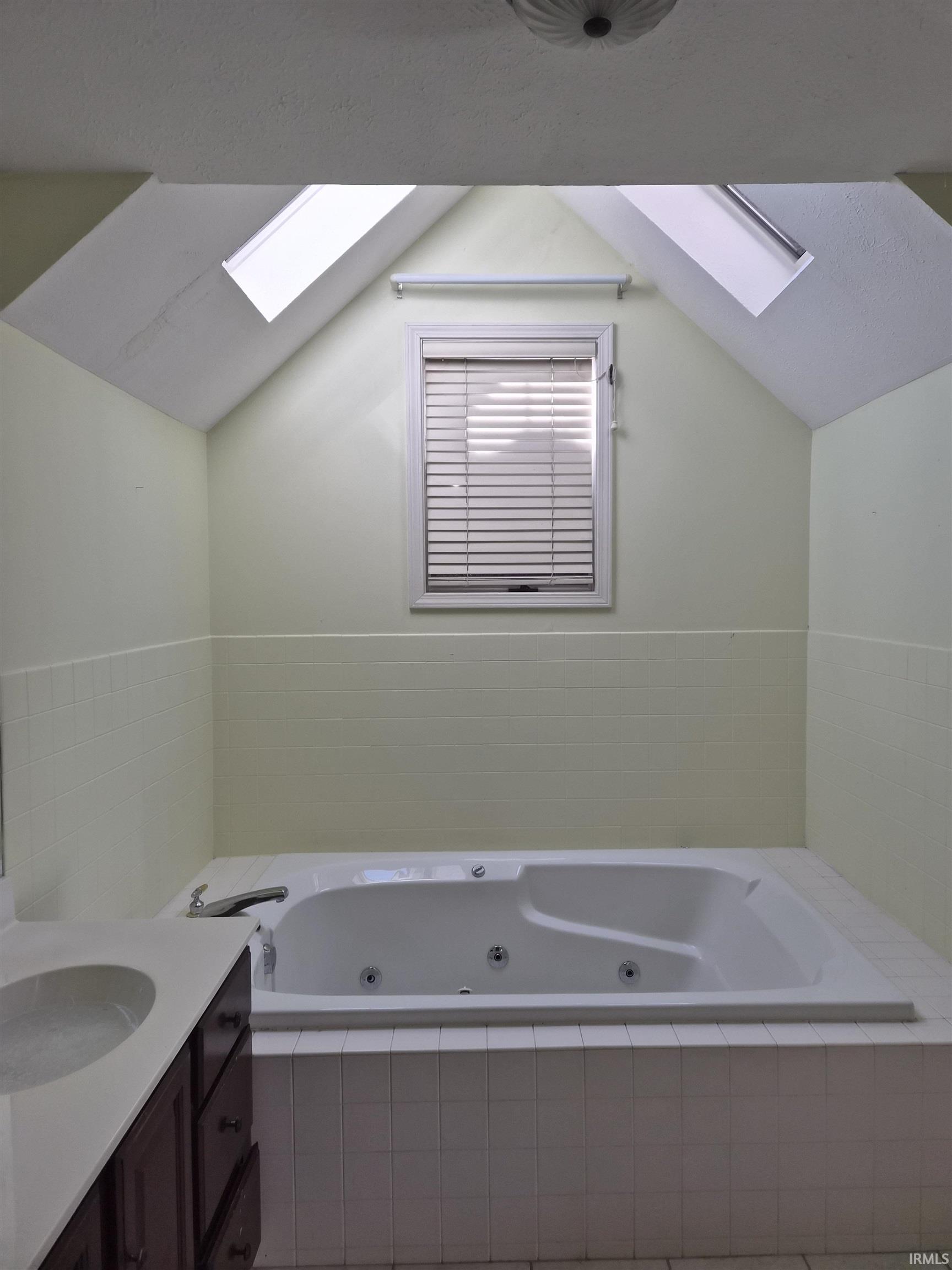908 Braxton Court Goshen IN 46526