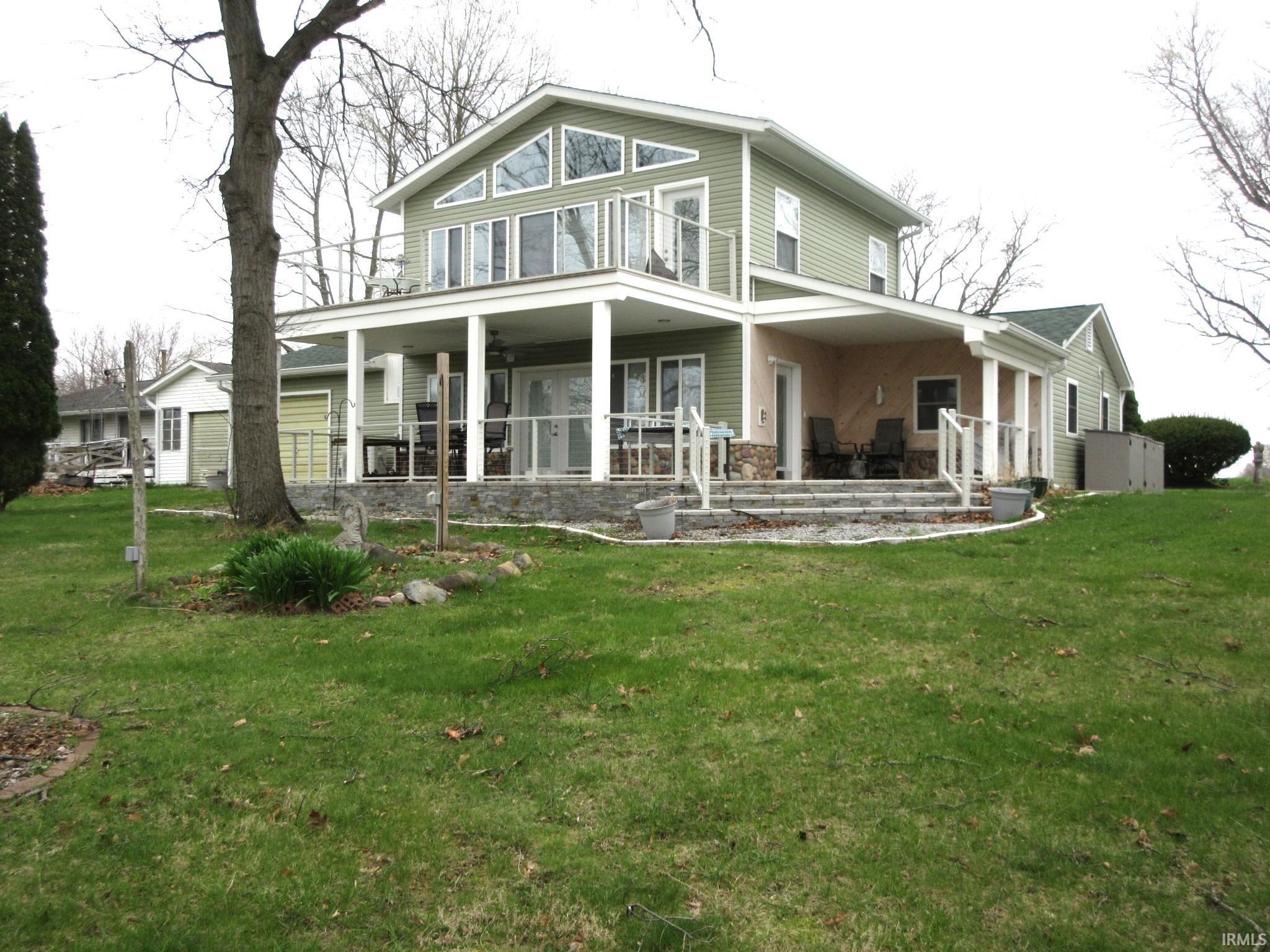 3102 E Mckinley Drive Monon IN 47959