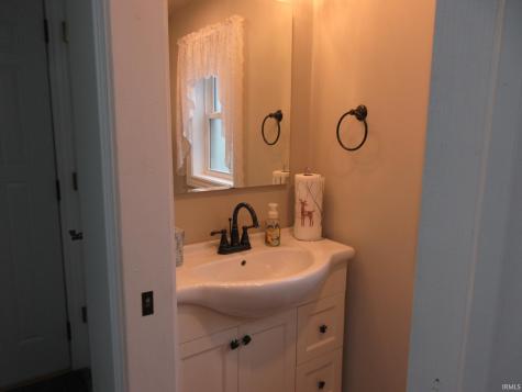3102 E Mckinley Drive Monon IN 47959
