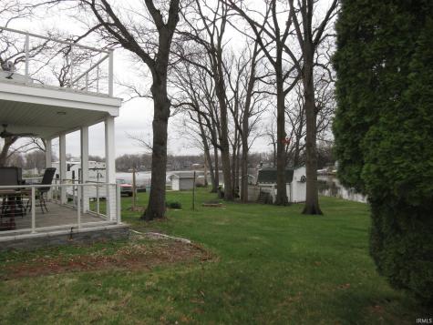 3102 E Mckinley Drive Monon IN 47959