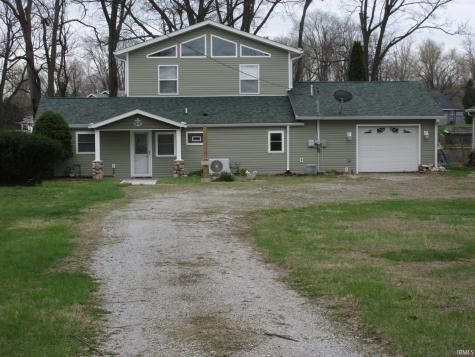 3102 E Mckinley Drive Monon IN 47959
