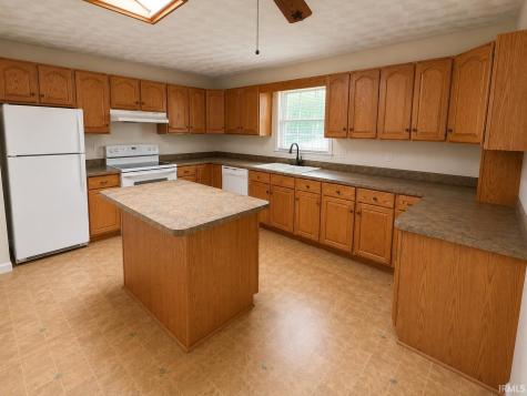 608 E Terrace Drive Winamac IN 46996