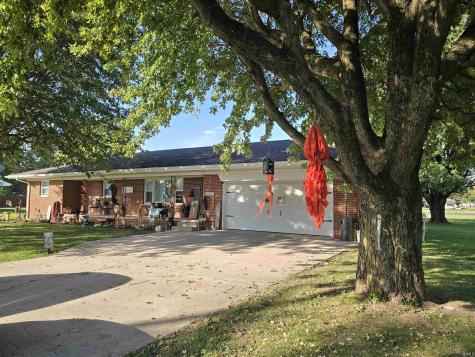 206 N Pike Street Kempton IN 46049