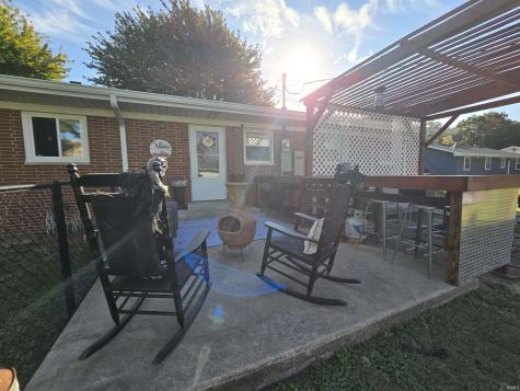 206 N Pike Street Kempton IN 46049