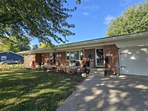 206 N Pike Street Kempton IN 46049