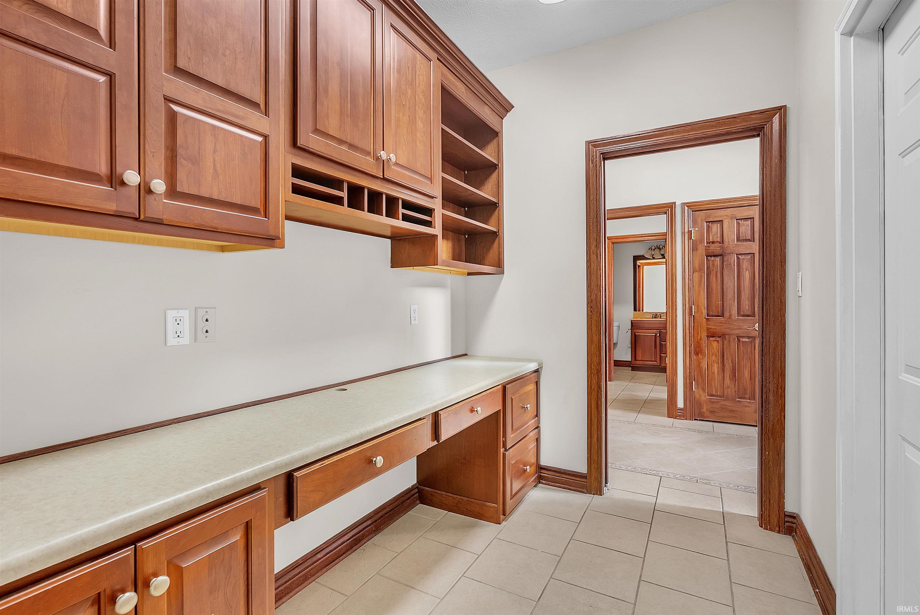 2390 W Brooks Bluff North Judson IN 46366