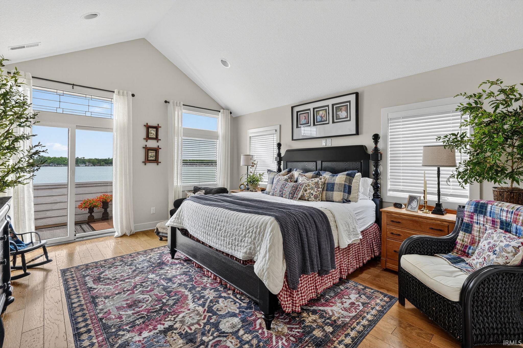 25928 N Shore Drive Elkhart IN 46514