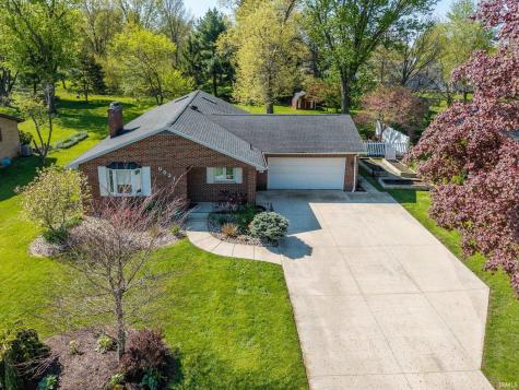 9521 Carriage Lane Fort Wayne IN 46804