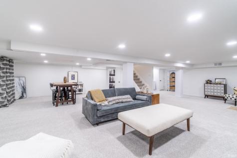 9521 Carriage Lane Fort Wayne IN 46804