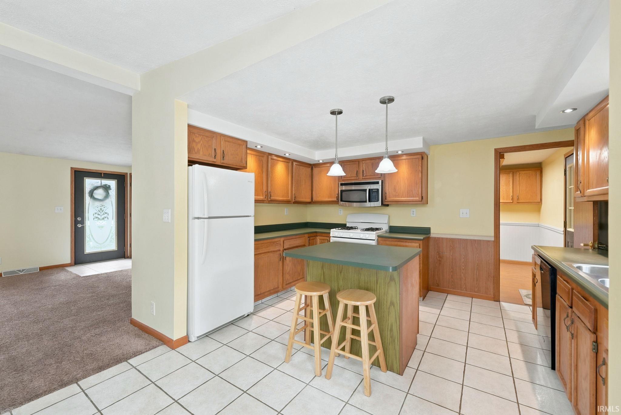 10715 E Sr 8 Road Knox IN 46534