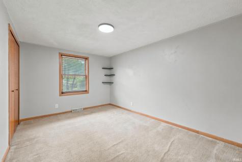 10715 E Sr 8 Road Knox IN 46534