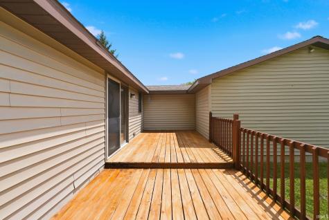 10715 E Sr 8 Road Knox IN 46534