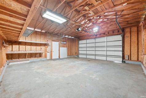 10715 E Sr 8 Road Knox IN 46534