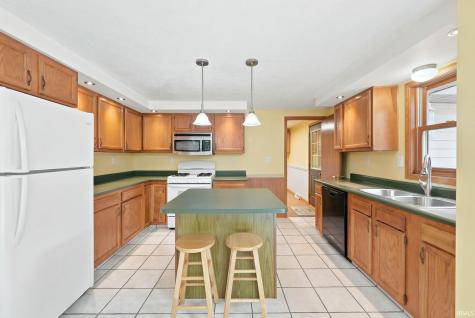 10715 E Sr 8 Road Knox IN 46534