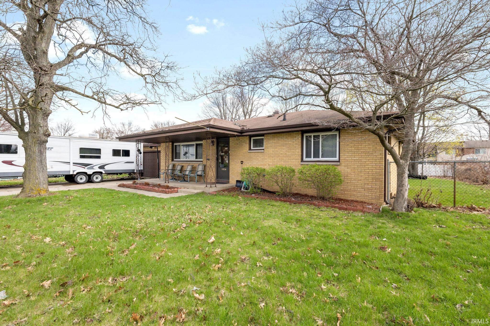 1220 Victory Avenue South Bend IN 46615