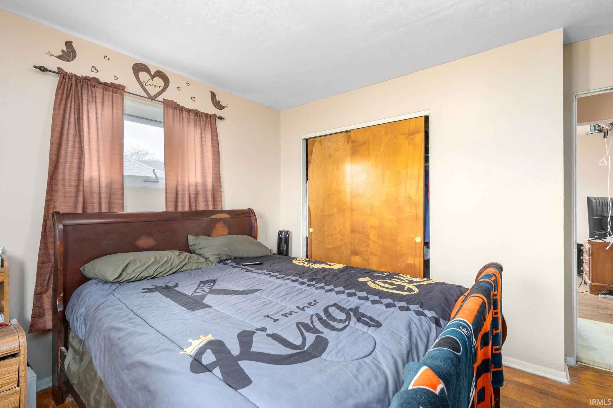 1220 Victory Avenue South Bend IN 46615
