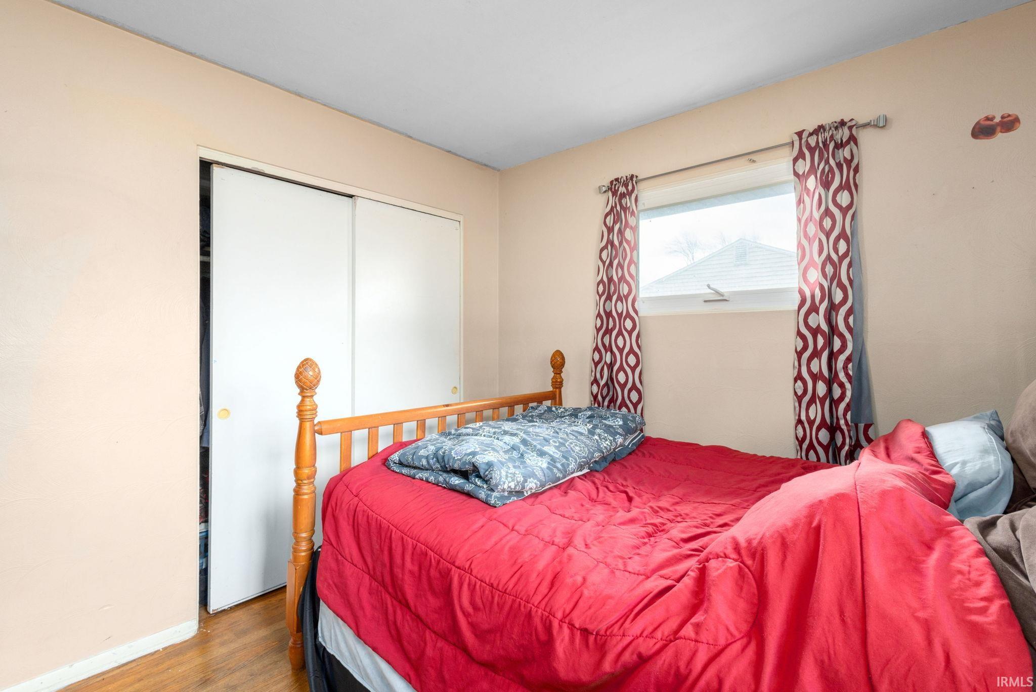 1220 Victory Avenue South Bend IN 46615
