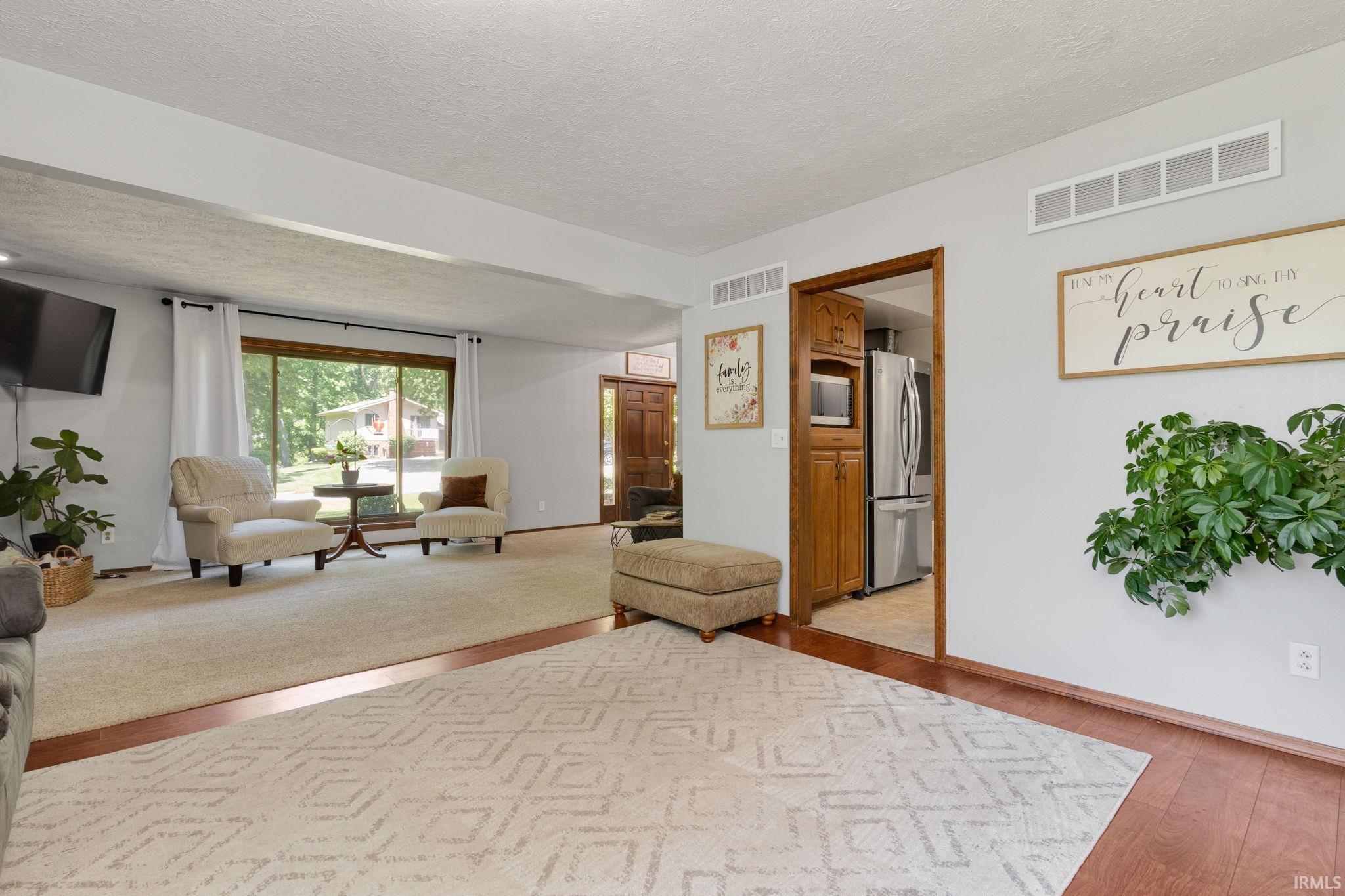 2828 Tall Oak Trail Warsaw IN 46582