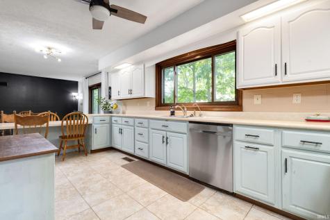 2828 Tall Oak Trail Warsaw IN 46582