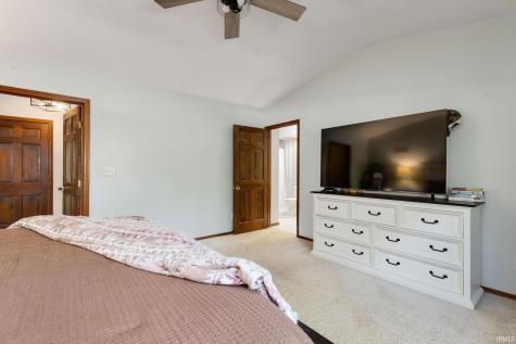 2828 Tall Oak Trail Warsaw IN 46582