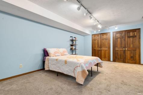 2828 Tall Oak Trail Warsaw IN 46582