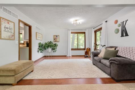 2828 Tall Oak Trail Warsaw IN 46582