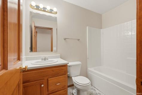 5016 Rocky Knoll Drive Fort Wayne IN 46809