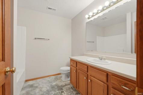 5016 Rocky Knoll Drive Fort Wayne IN 46809