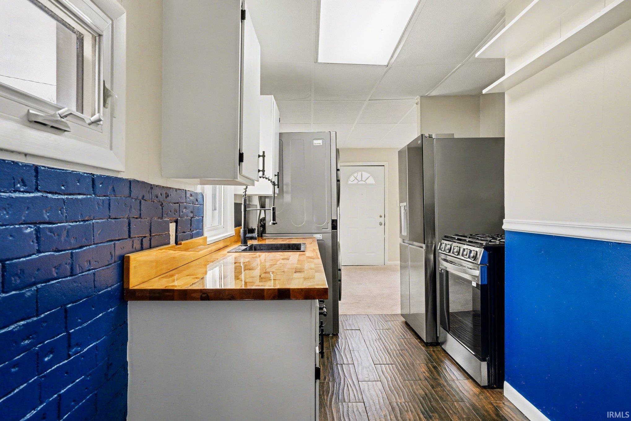 202 E Oakside Street South Bend IN 46614