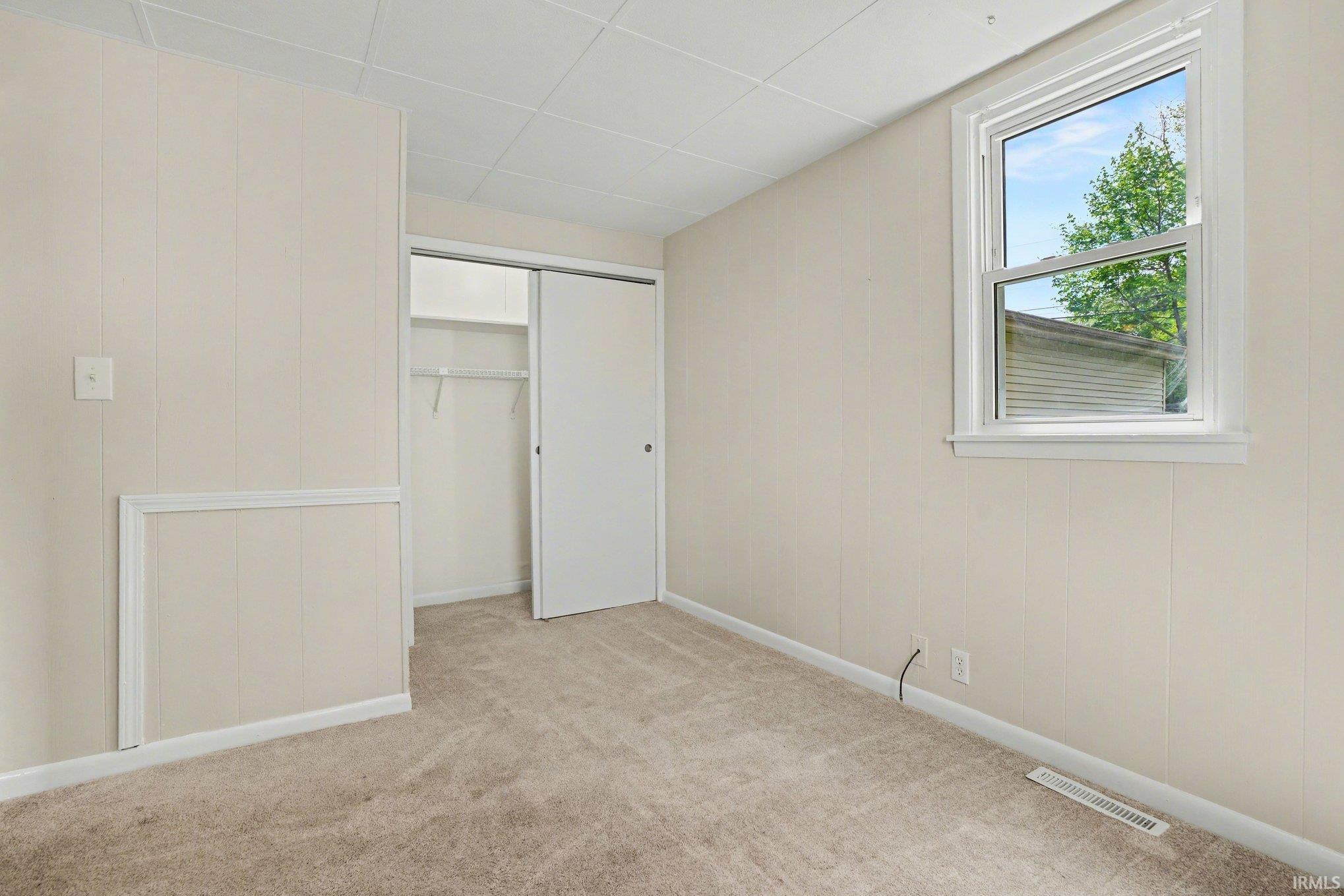 202 E Oakside Street South Bend IN 46614