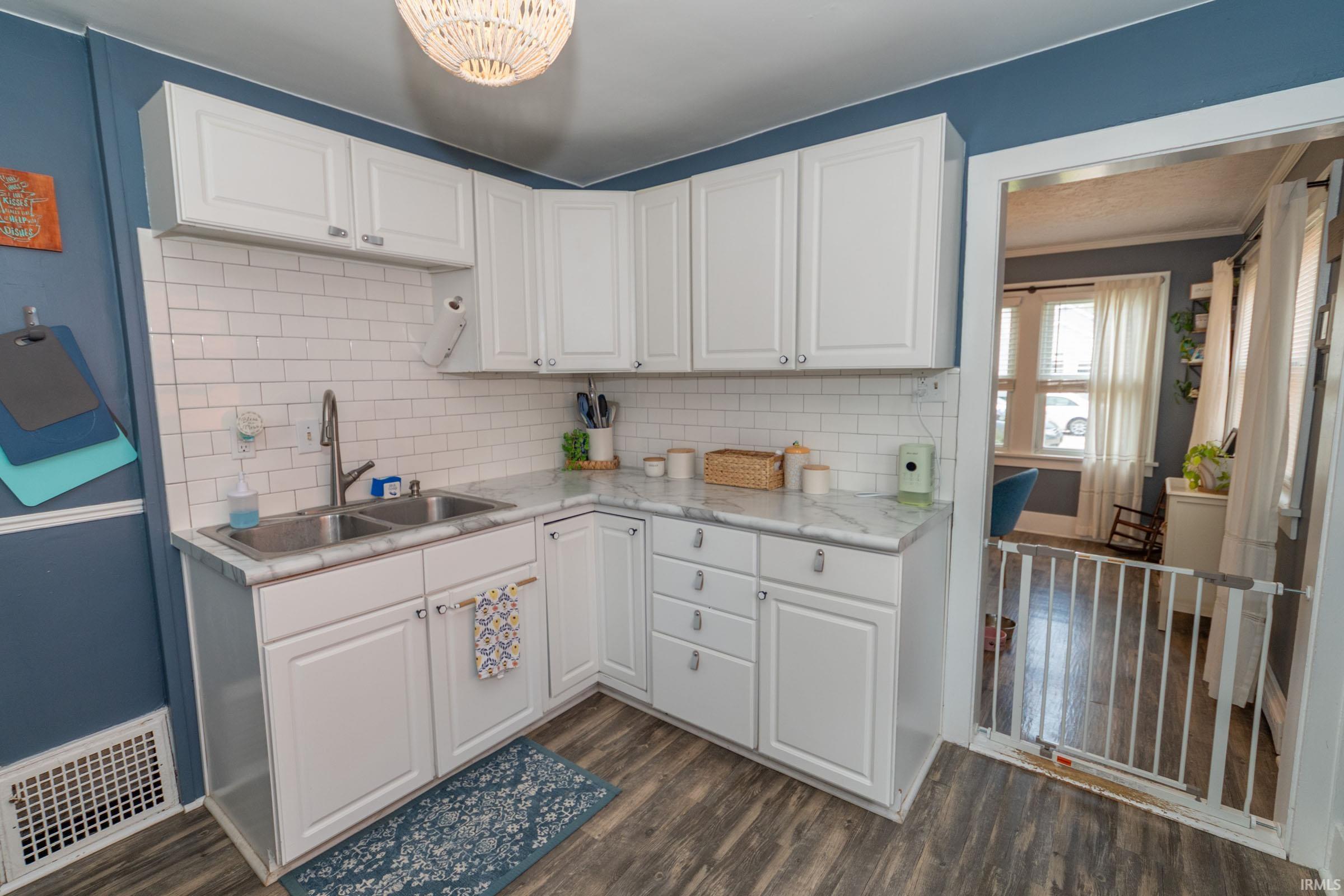 1141 Altgeld Street South Bend IN 46614