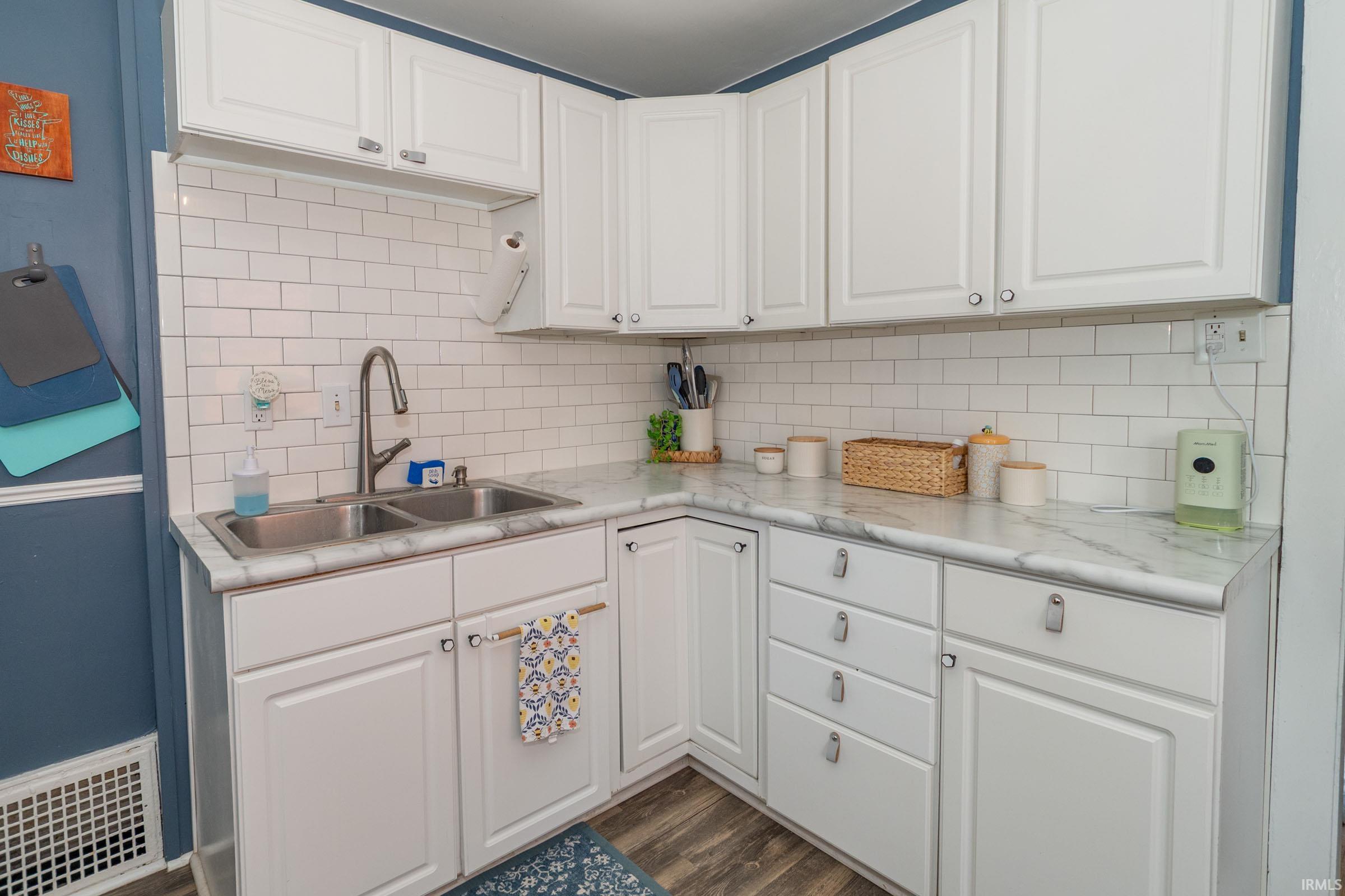1141 Altgeld Street South Bend IN 46614
