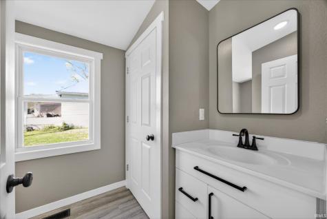 205 S Grove Street Odon IN 47562
