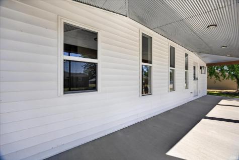205 S Grove Street Odon IN 47562