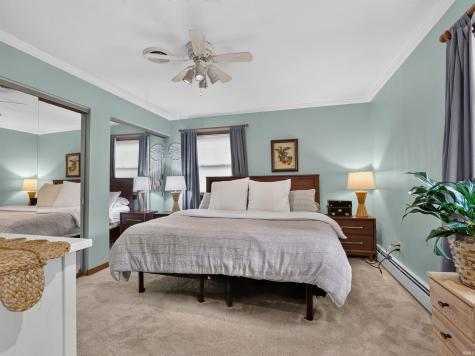 4701 Fairlawn Pass Fort Wayne IN 46815